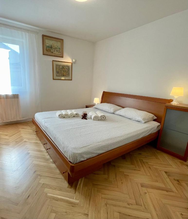 Apartments Matacin With Sea View Опатия Екстериор снимка