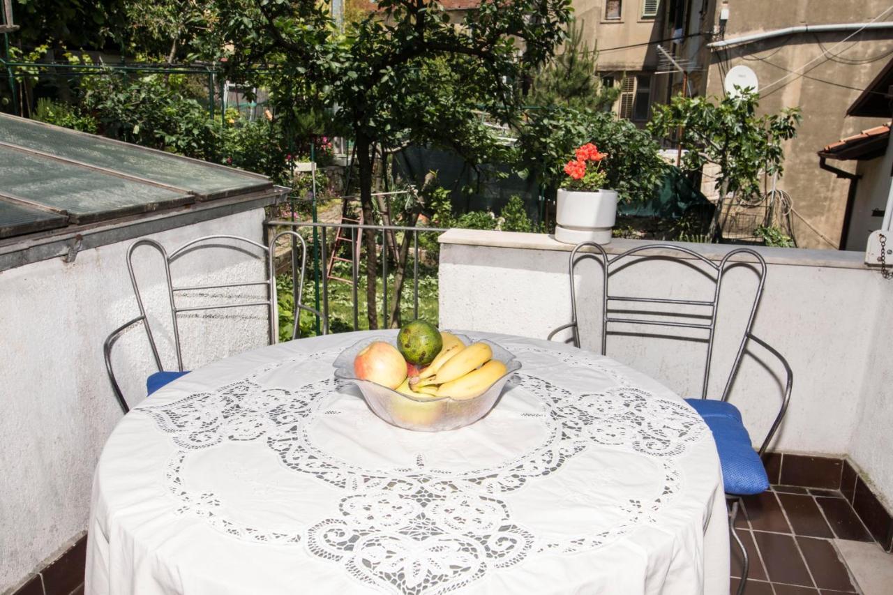 Apartments Matacin With Sea View Опатия Екстериор снимка